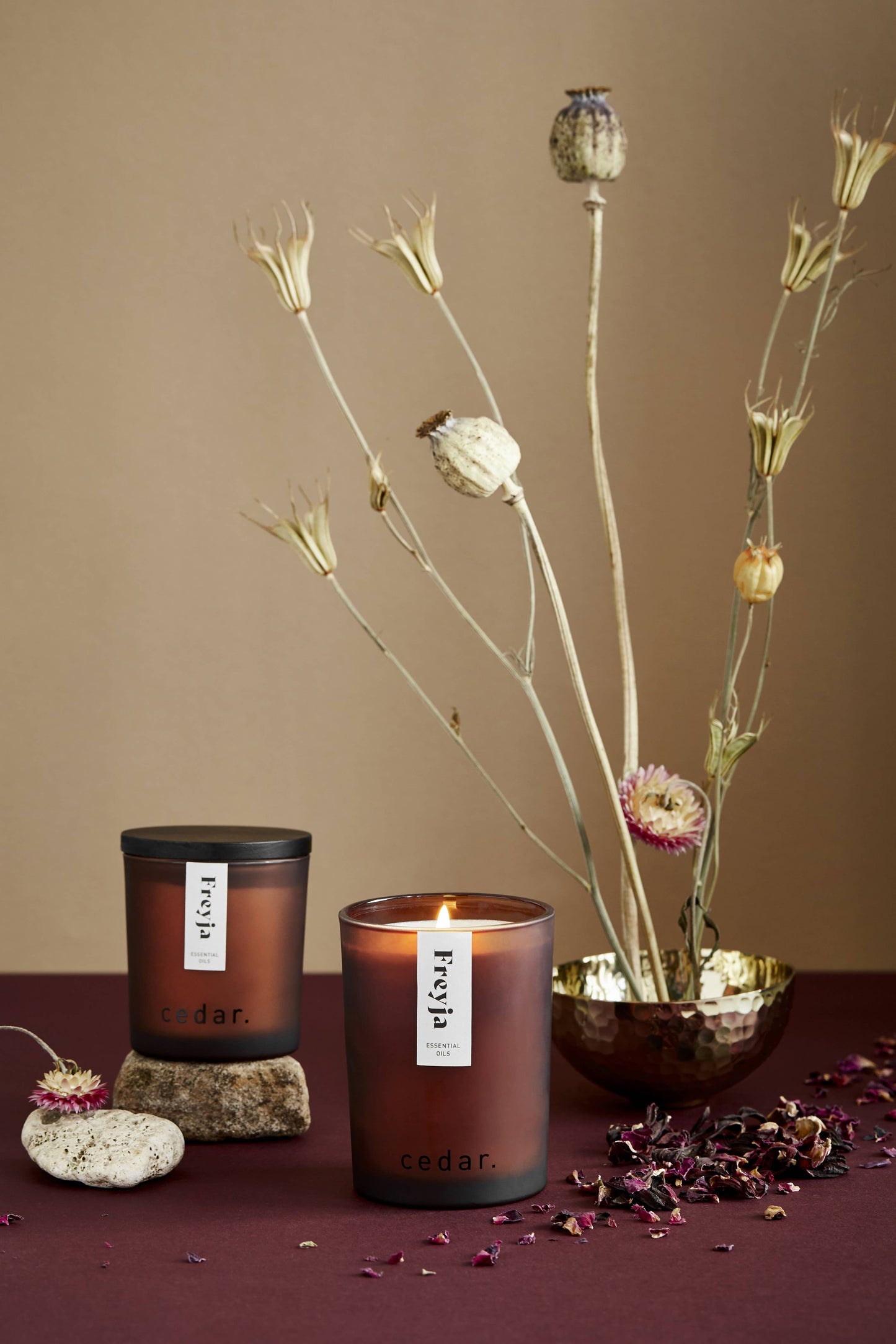 Cedar Lifestyle | Freyja - Large Essential Oil Candle - 280g