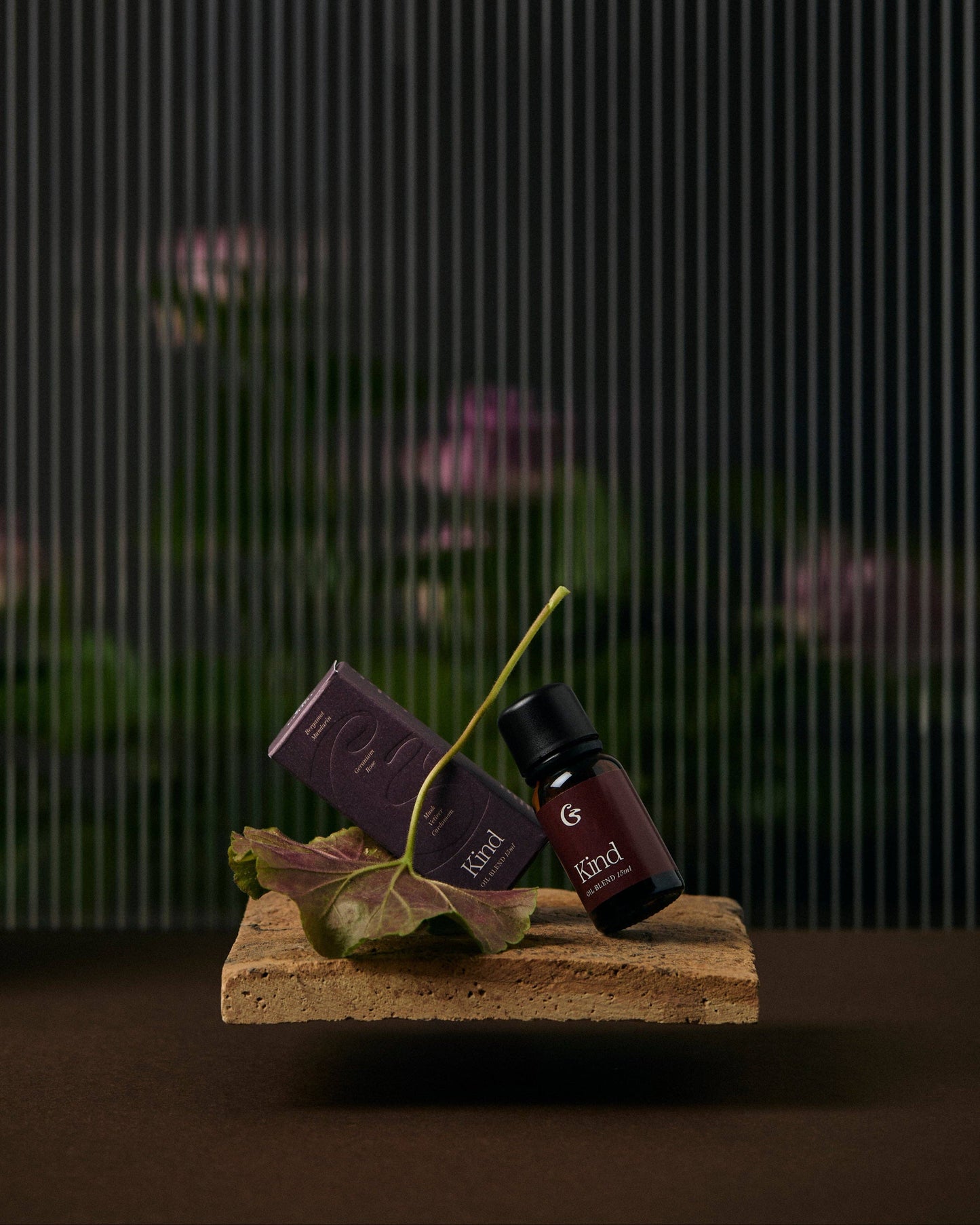 KIND Oil Blend (15ml) - Geranium, Rose, Cardamon and Amber