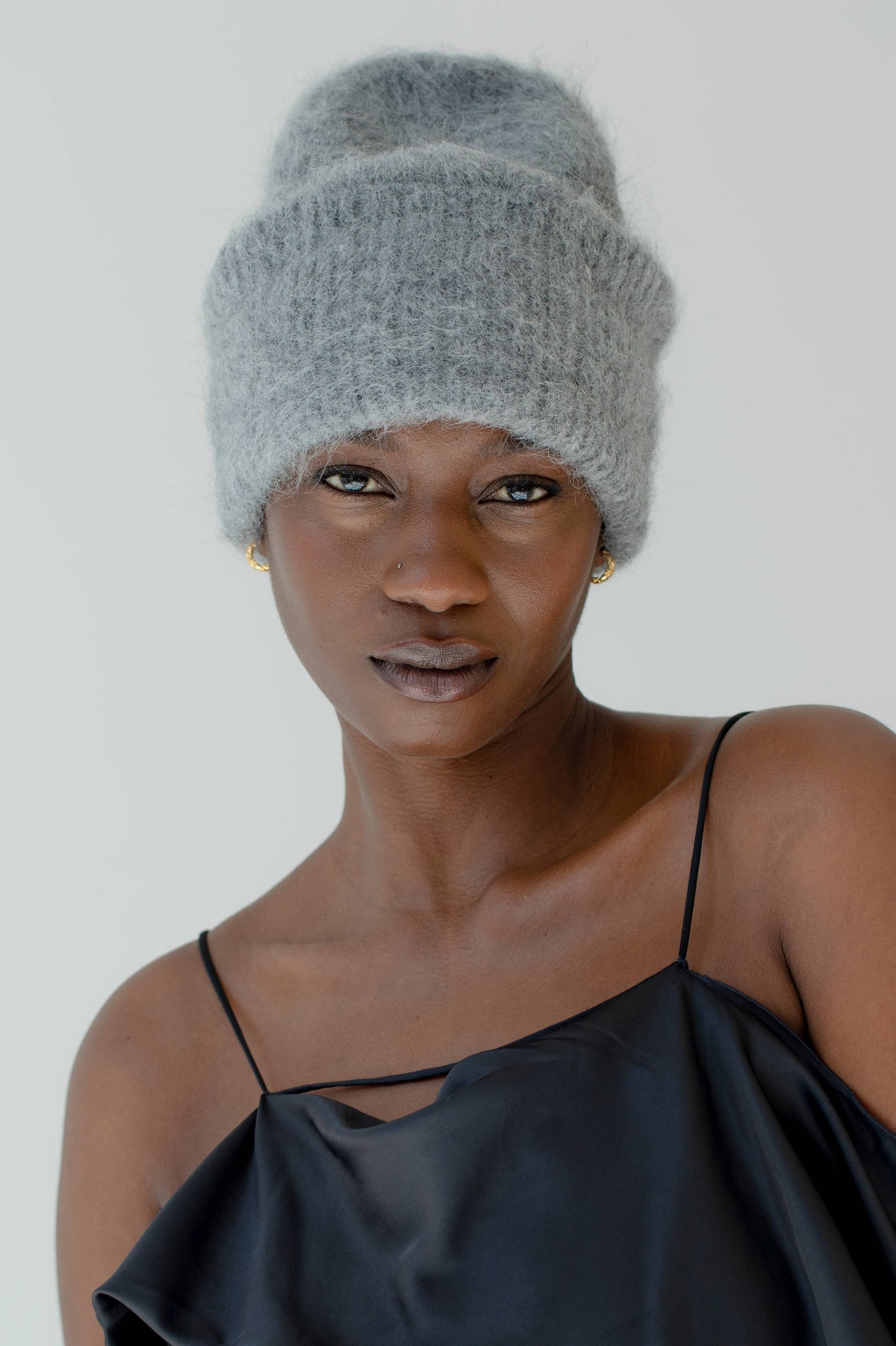 The Alpaca Beanie - Grey