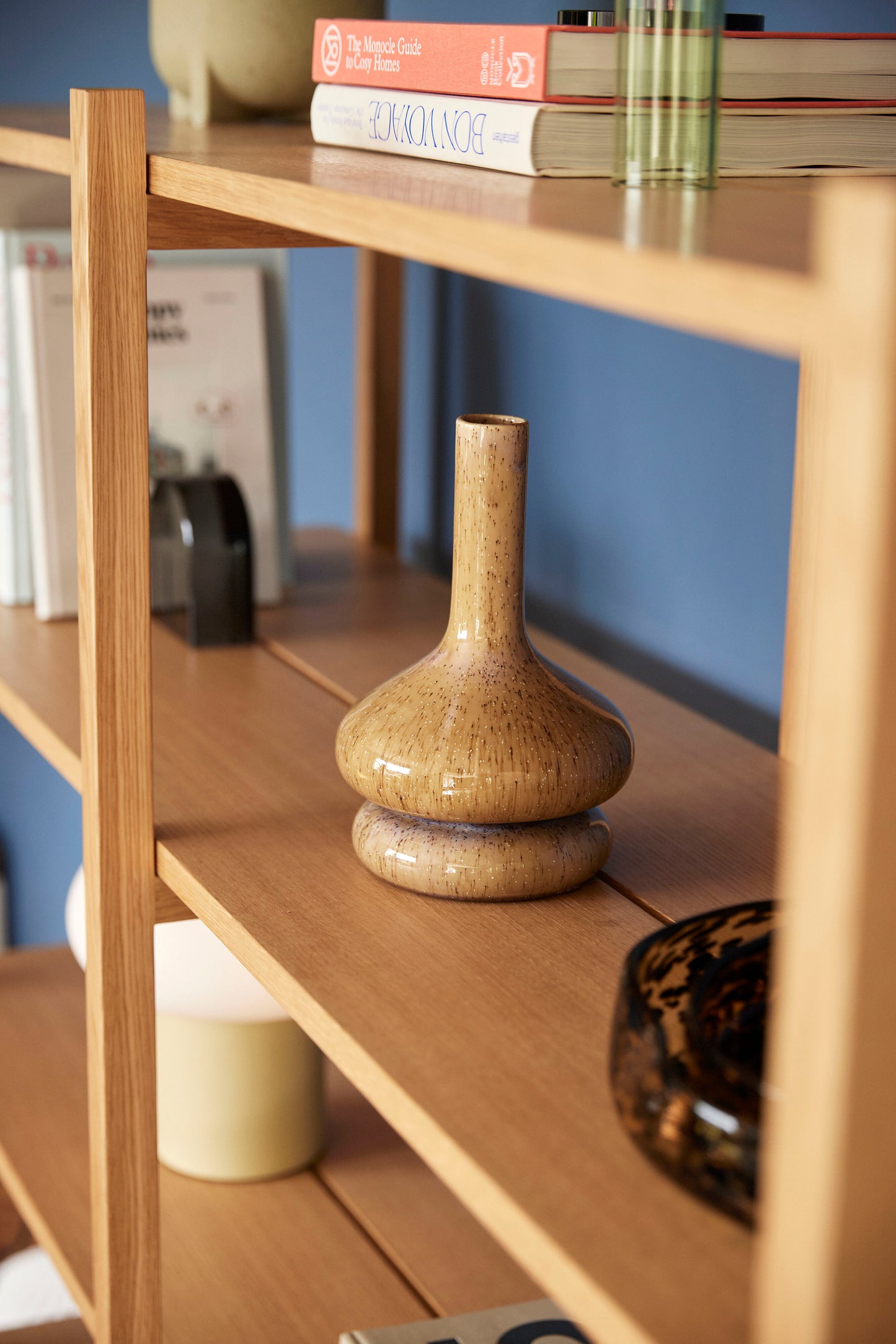 Curve Ceramic Vase