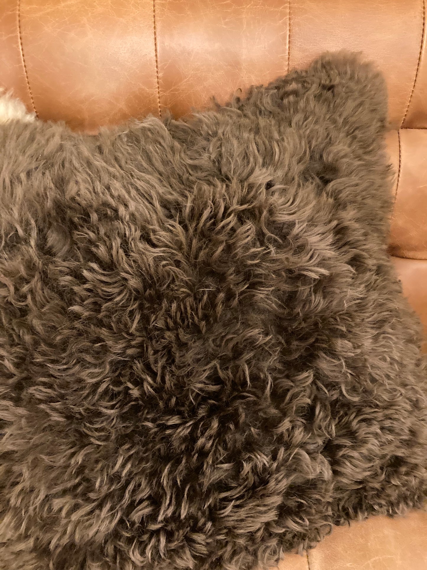 Luxury Shearling Cushion (Mocha)