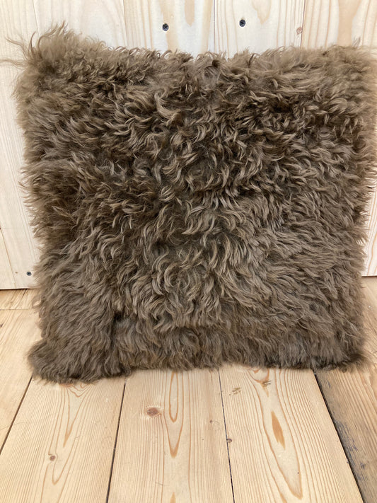 Luxury Shearling Cushion (Mocha)
