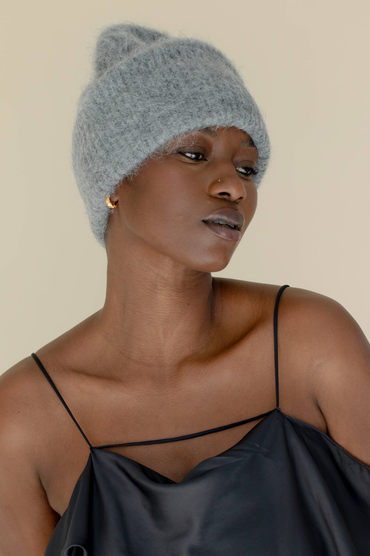 The Alpaca Beanie - Grey - AW23