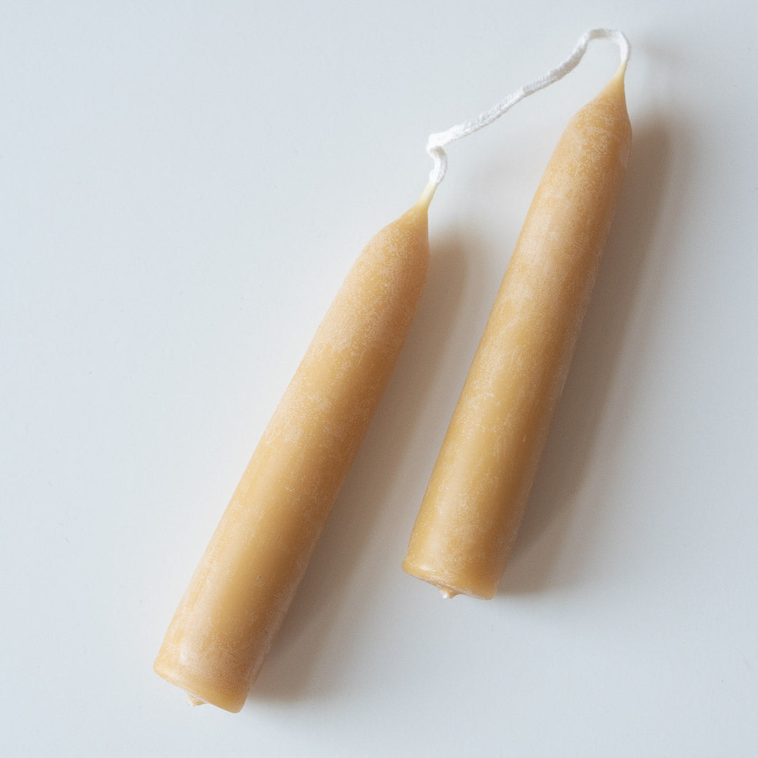 British Beeswax Short Dinner Candles (pair)