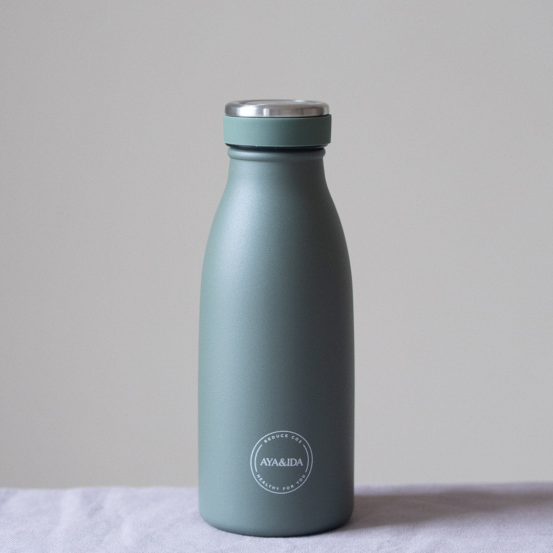 Aya & Ida 350ml drinking bottle in Tropical Green